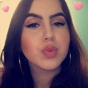 Meet your Posher, Allona